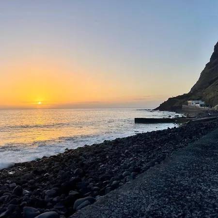 Blue By The Sea House *