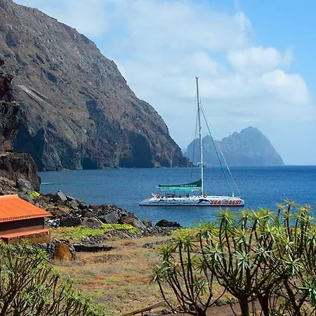 Blue By The Sea House *
