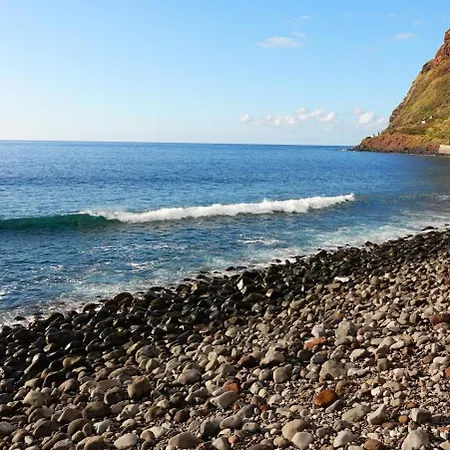 Blue By The Sea House *