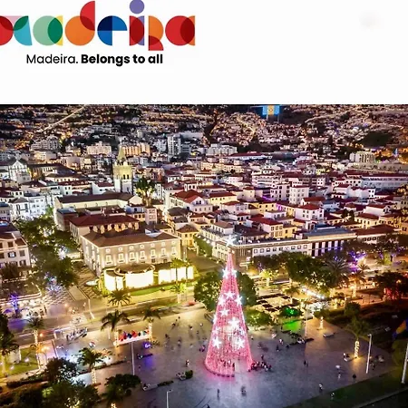 بيت للعطل Blue By The Sea House