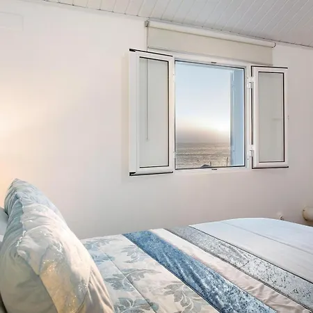 Blue By The Sea House Паул-ду-Мар