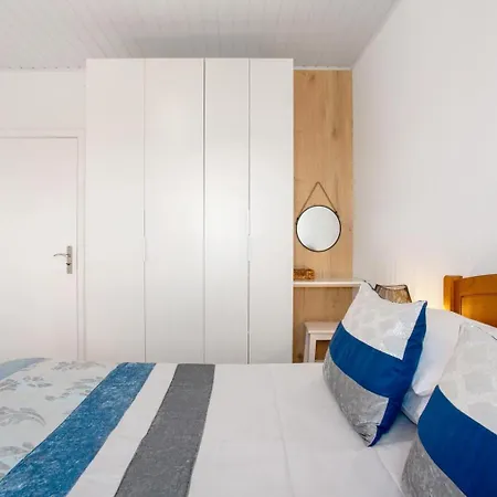 Blue By The Sea House 度假居