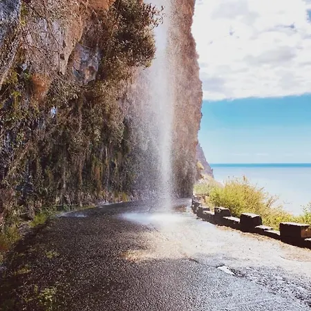 Blue By The Sea House ポール・ド・マール